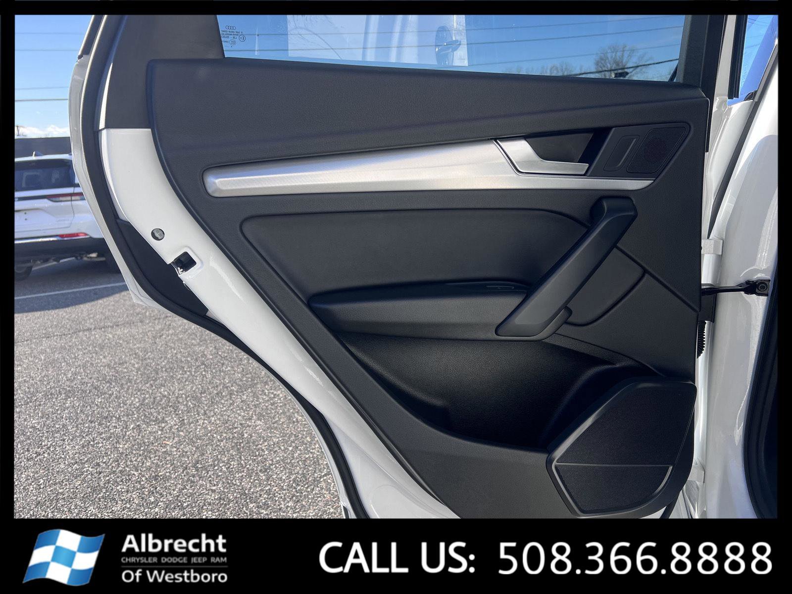 Used 2025 Audi Q5 2.0T Premium image 14