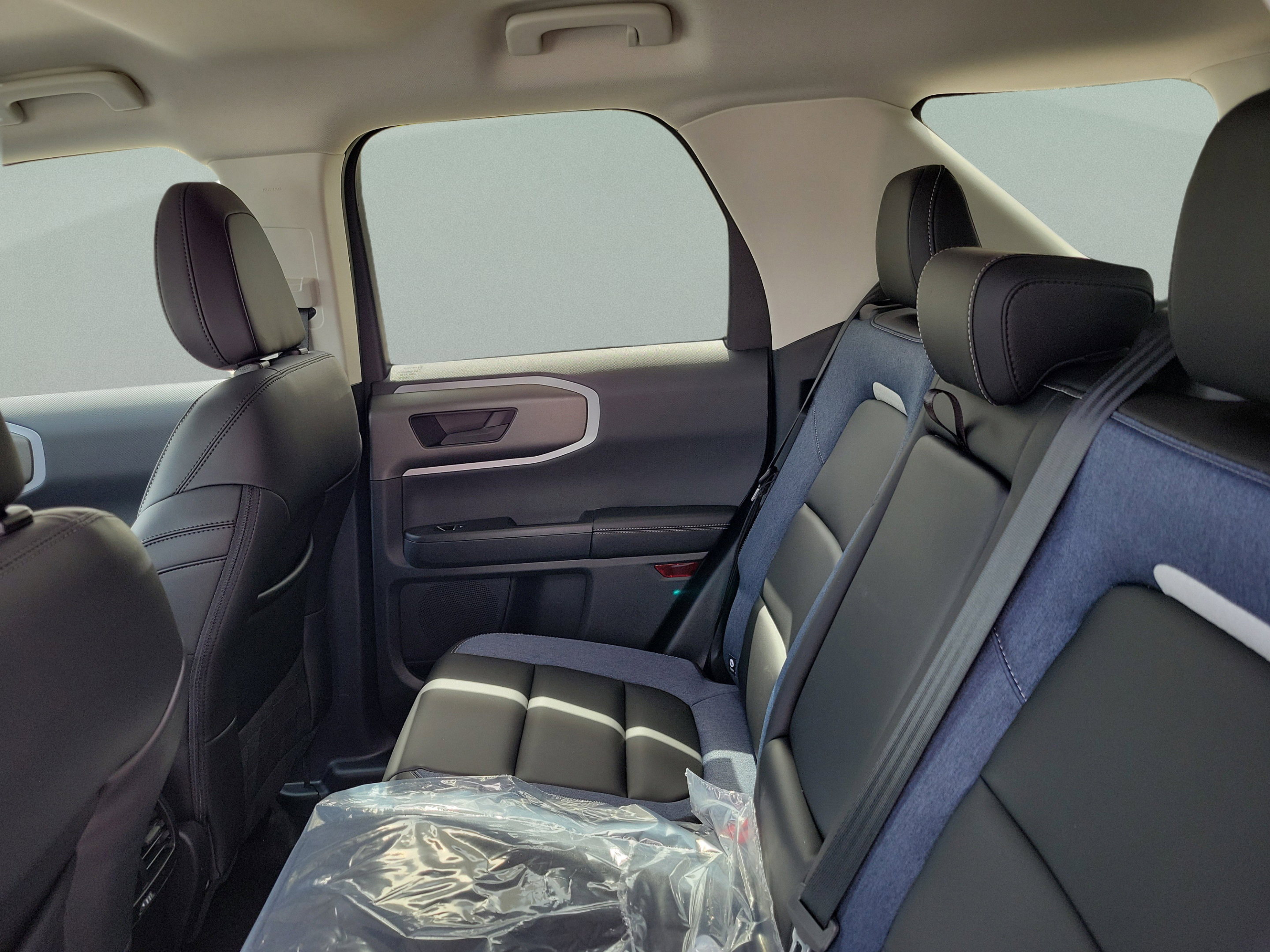 New 2026 Ford Bronco Sport Outer Banks AWD/4WD image 11