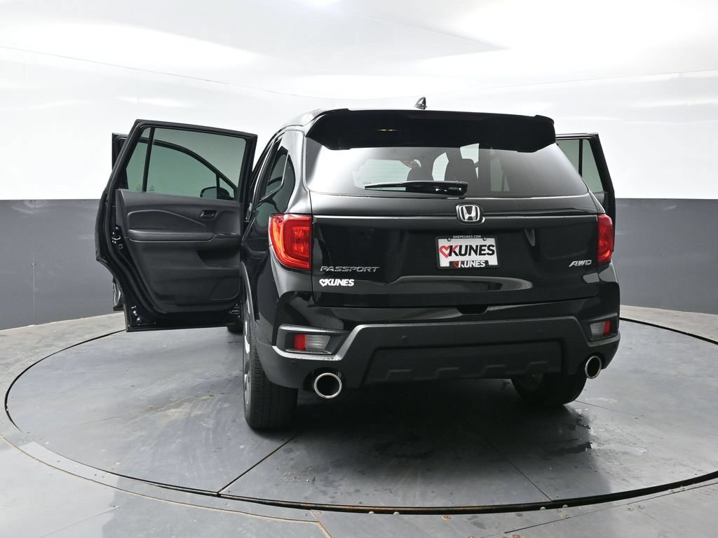 Used 2023 Honda Passport EX-L image 61