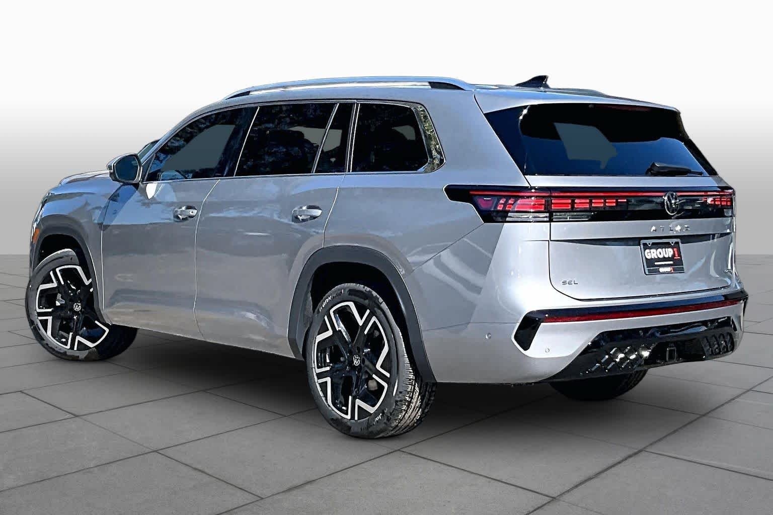 New 2027 Volkswagen Atlas SEL Premium R-Line AWD/4WD image 12