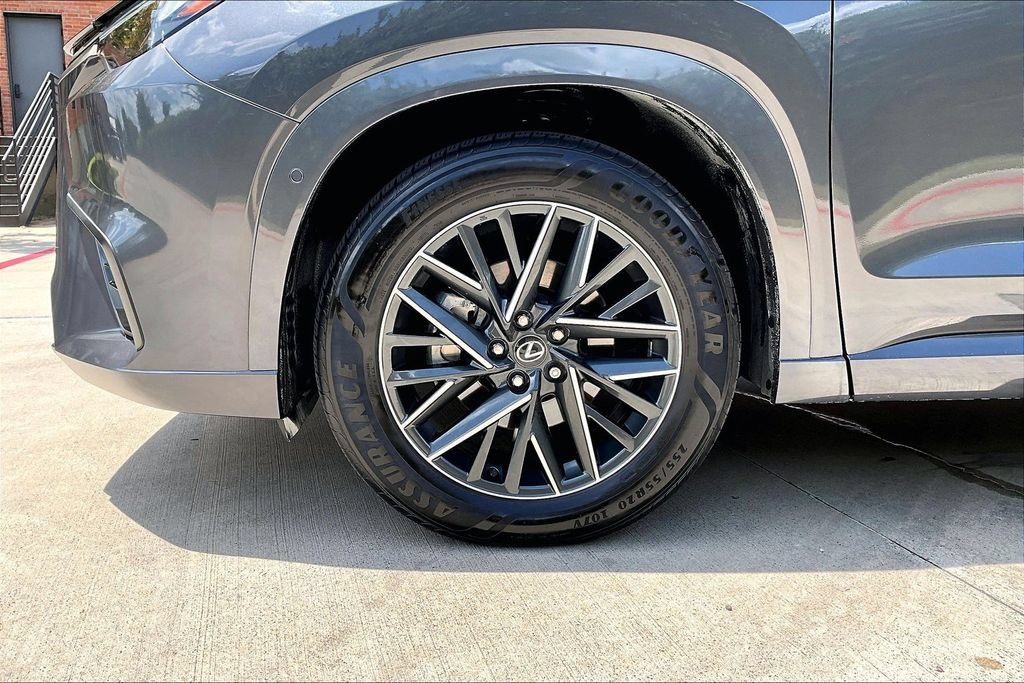 Used 2025 Lexus TX 350 FWD w/ Technology Package image 11