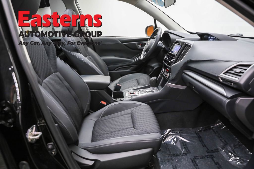 Used 2023 Subaru Forester Premium image 28