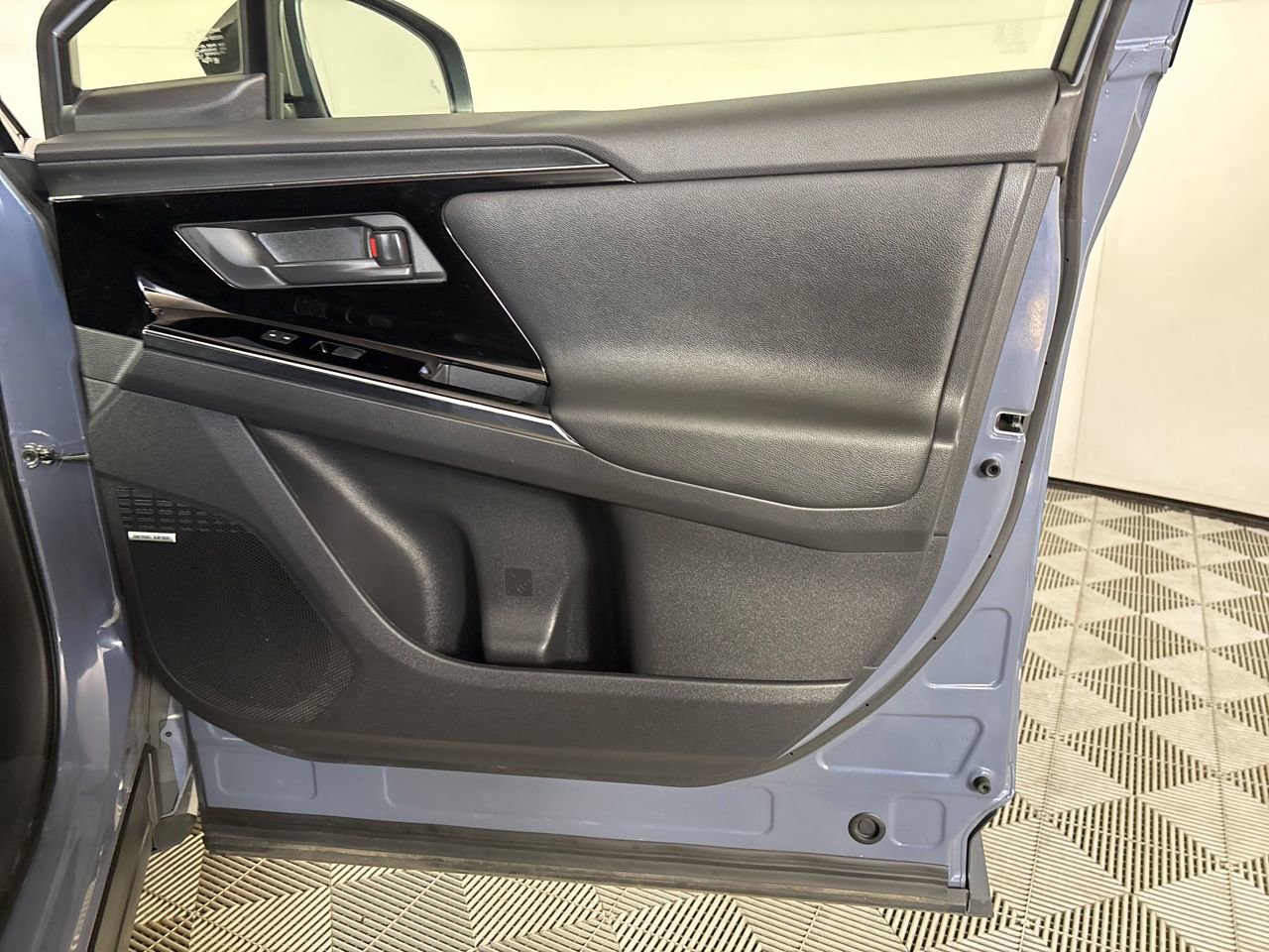 Used 2023 Subaru Solterra AWD image 24