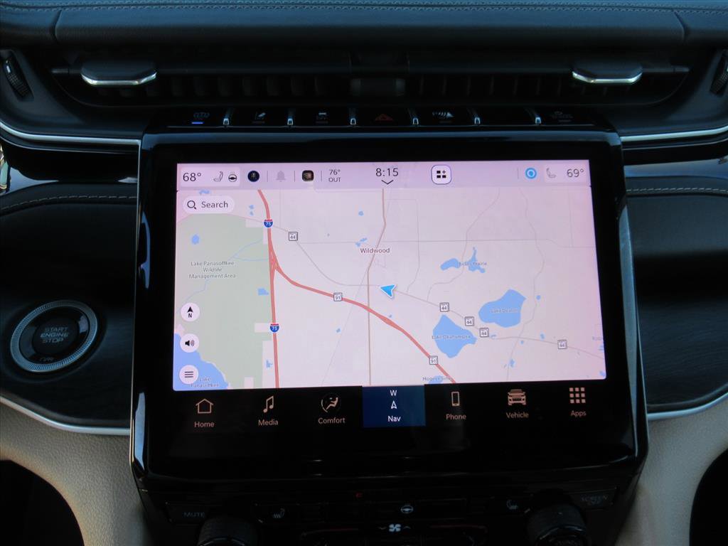 Used 2022 Jeep Grand Cherokee Limited 4xe image 22