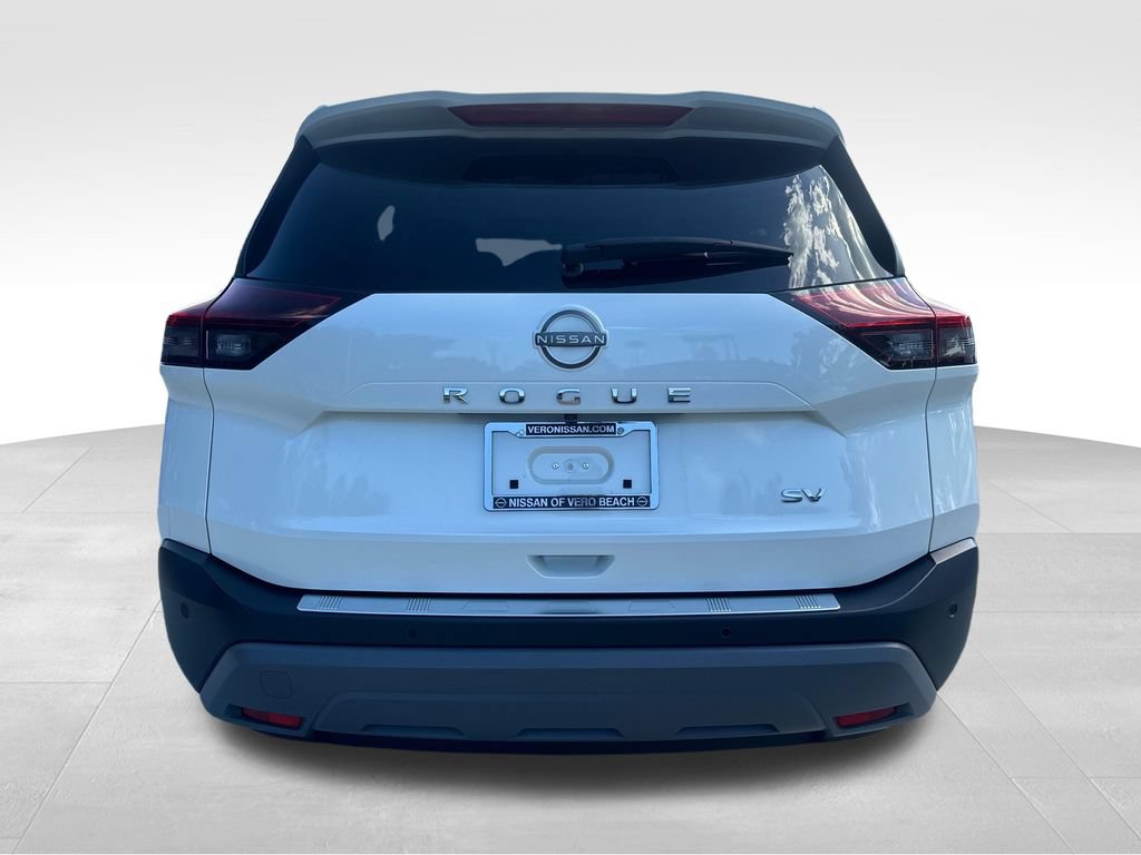 Used 2023 Nissan Rogue SV w/ SV Premium B Package FWD image 7