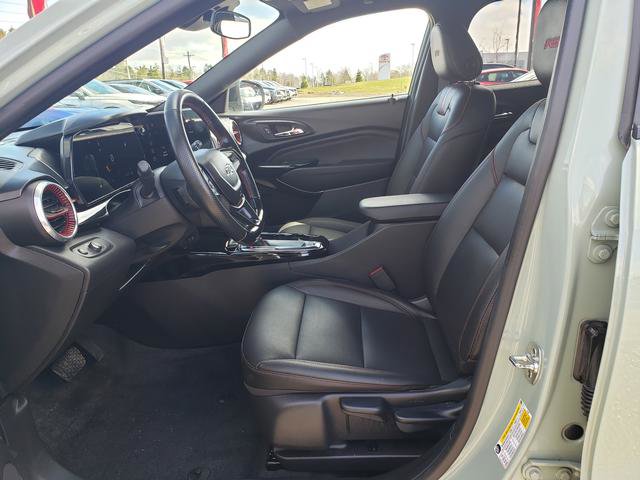 Used 2024 Chevrolet Trax RS w/ Driver Confidence Package image 10