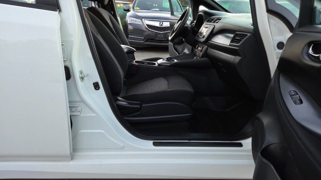 Used 2019 Nissan Leaf S w/ S Charge Package image 37