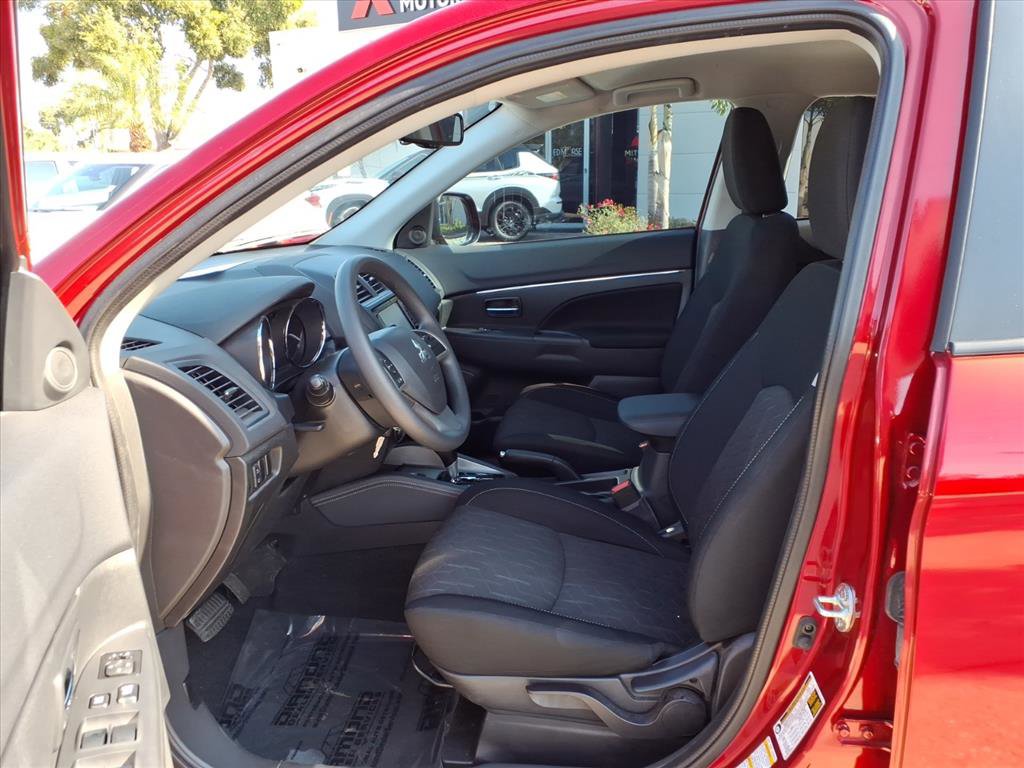 Used 2025 Mitsubishi Outlander Sport AWD image 10
