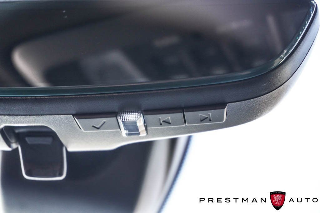 Used 2022 Chevrolet Traverse Premier w/ Redline Edition image 33