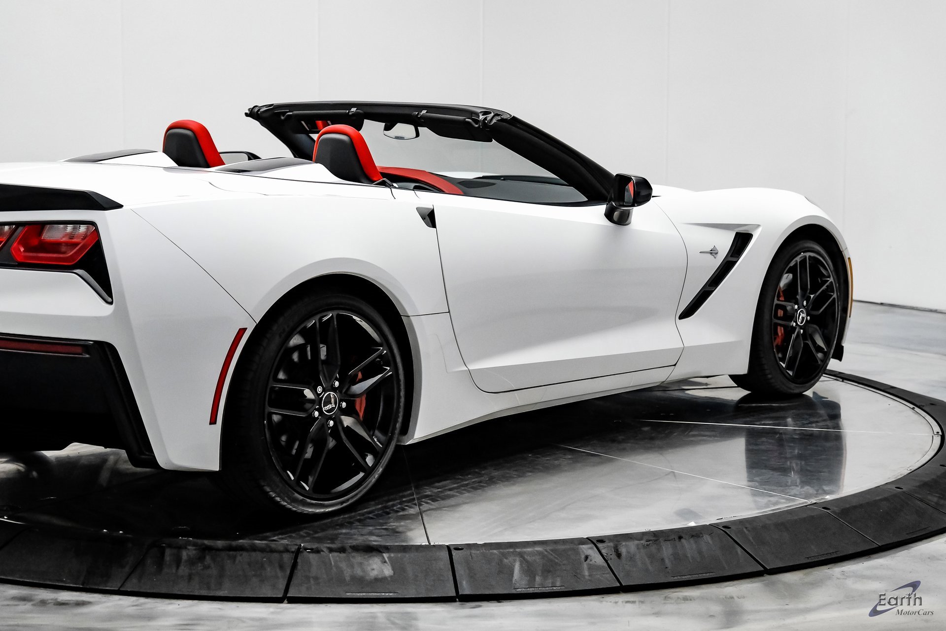 Used 2014 Chevrolet Corvette Stingray Convertible w/ 3LT Preferred Equipment Group image 20