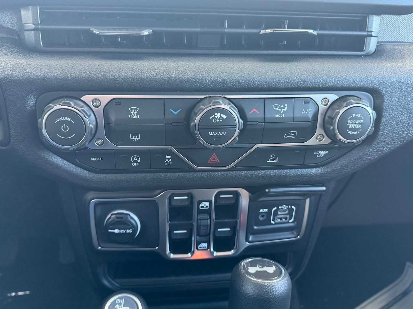 New 2026 Jeep Wrangler Unlimited Sport AWD/4WD image 14