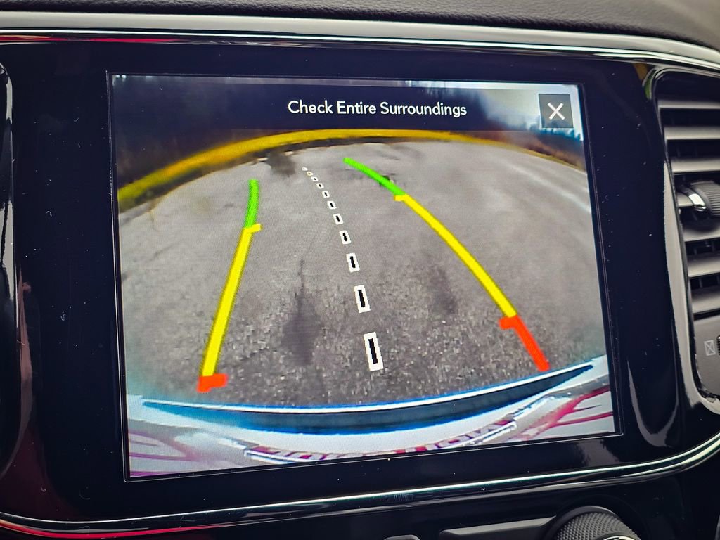 Used 2019 Jeep Grand Cherokee Limited image 24