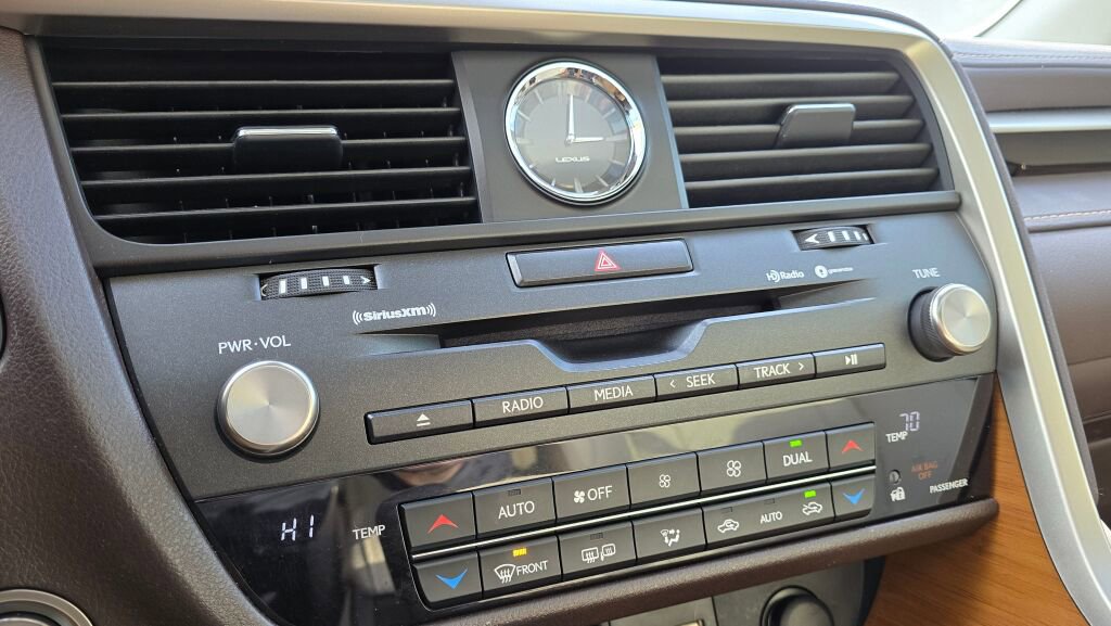 Used 2020 Lexus RX 350 AWD w/ Premium Package image 32