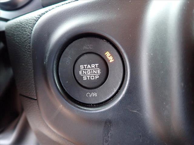 Used 2023 Jeep Wrangler Unlimited w/ Sun & Screen Package AWD/4WD image 19