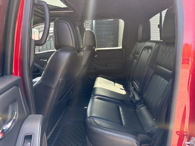 Used 2022 Nissan Frontier PRO-4X w/ Pro-4X Premium Package AWD/4WD image 26