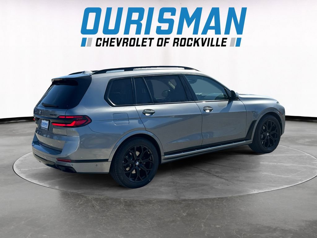 Used 2024 BMW X7 xDrive40i w/ Premium Package image 6