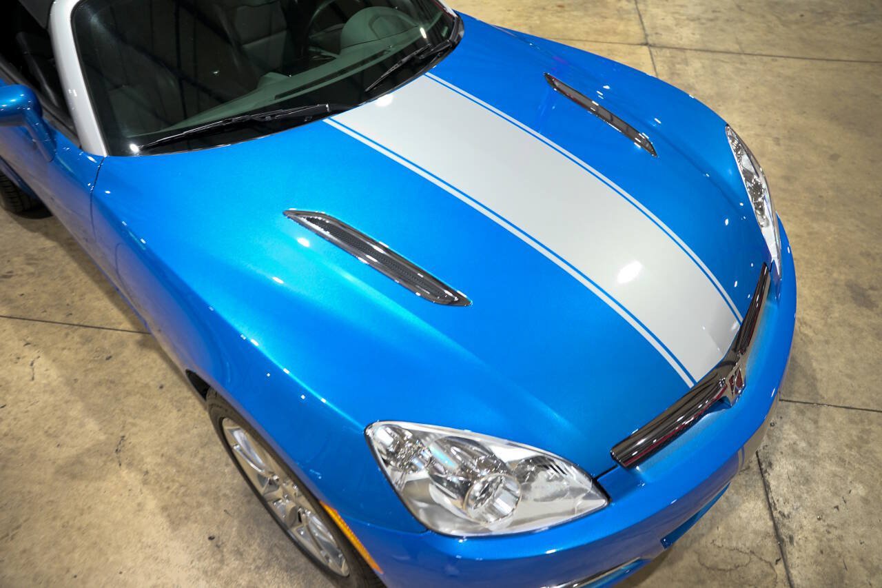 Used 2009 Saturn Sky Hydro Blue RWD image 29