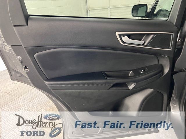 Used 2023 Ford Edge SEL image 29