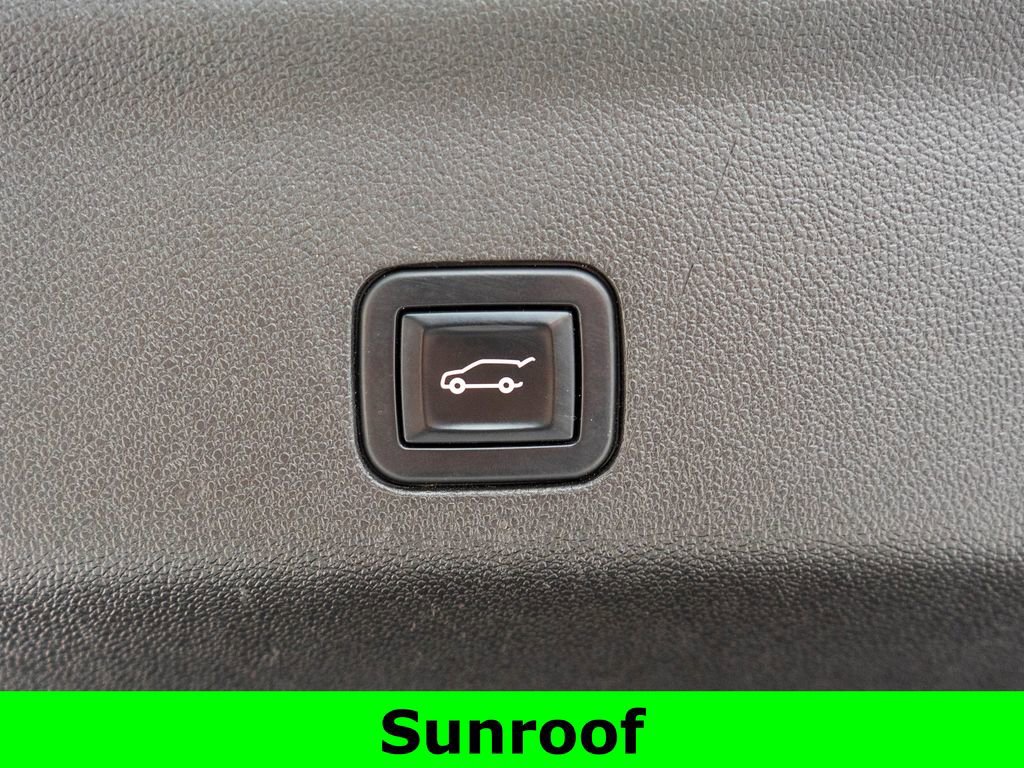 Used 2021 GMC Yukon Denali w/ Denali Ultimate Package image 39