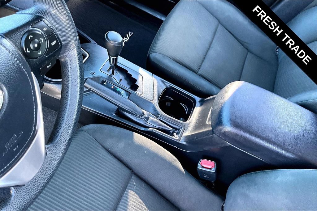 Used 2018 Toyota RAV4 LE AWD/4WD image 8