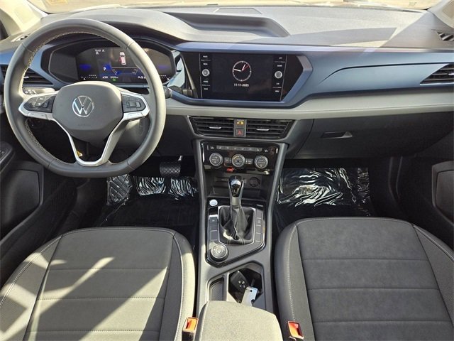 Used 2024 Volkswagen Taos SE image 10