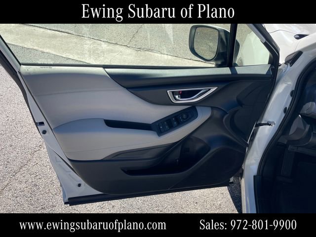 Used 2024 Subaru Forester Premium image 11