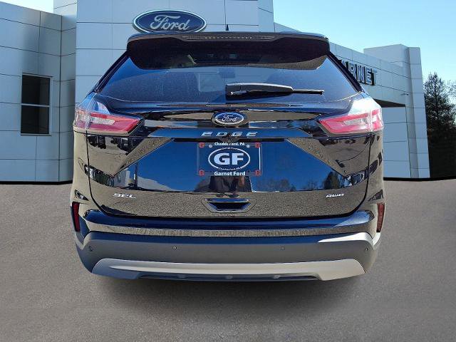 Certified 2022 Ford Edge SEL w/ Convenience Package image 5