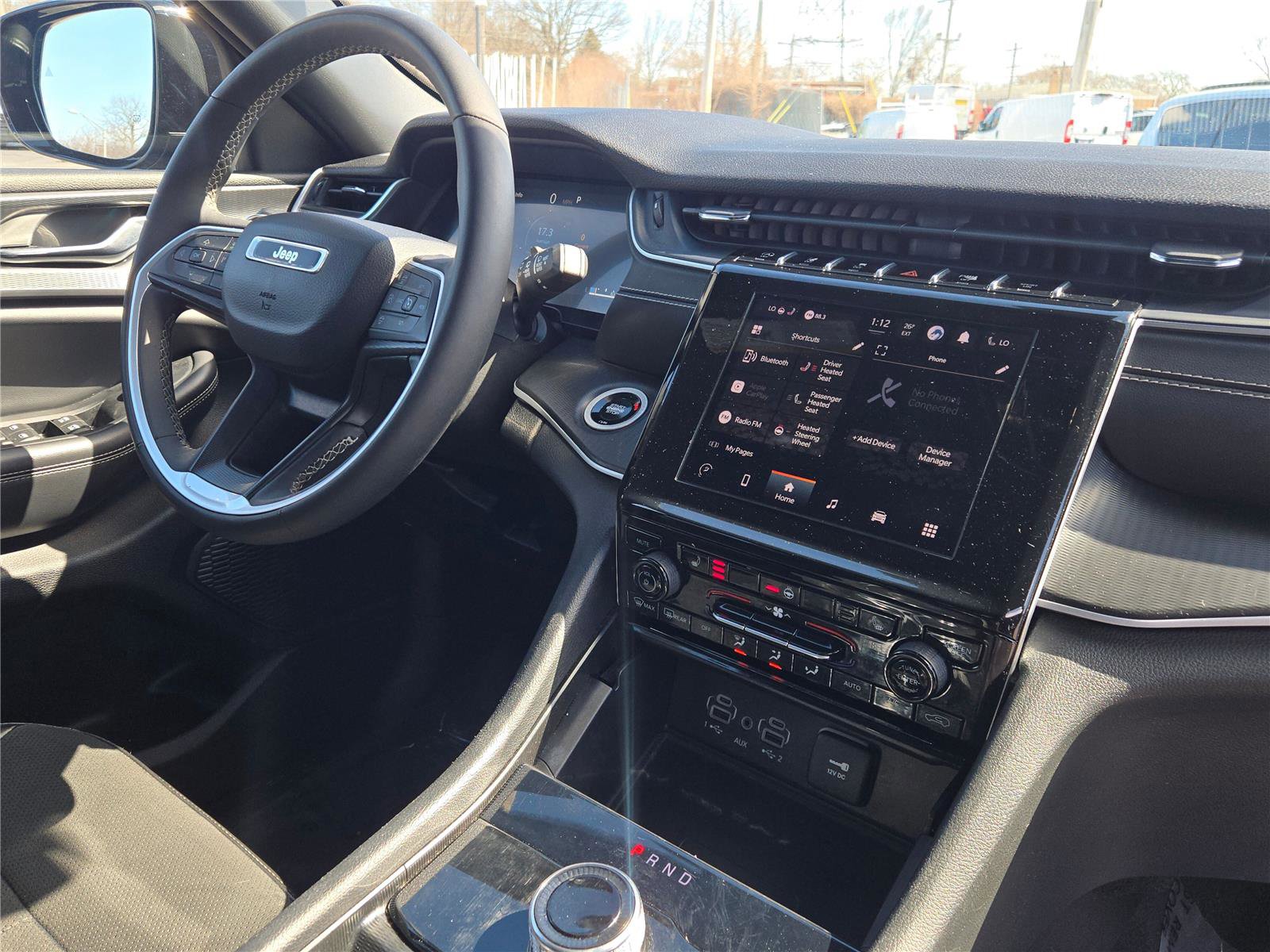 Certified 2024 Jeep Grand Cherokee Altitude image 9