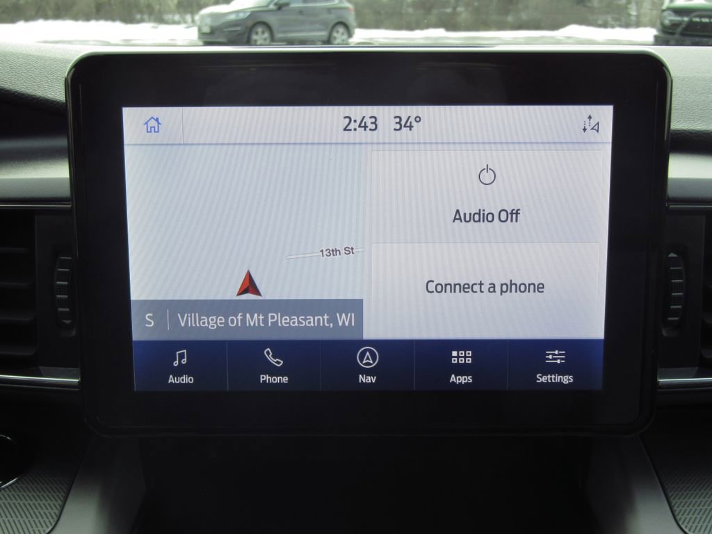 Used 2024 Ford Explorer XLT w/ Equipment Group 202A AWD/4WD image 26