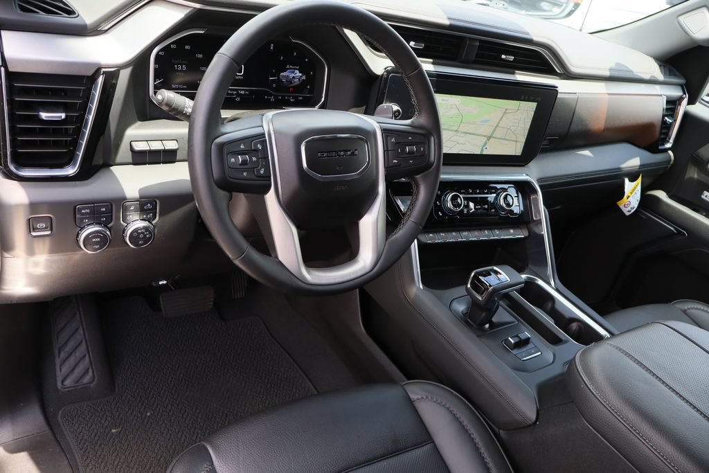 Certified 2023 GMC Sierra 1500 Denali w/ Technology Package AWD/4WD image 12