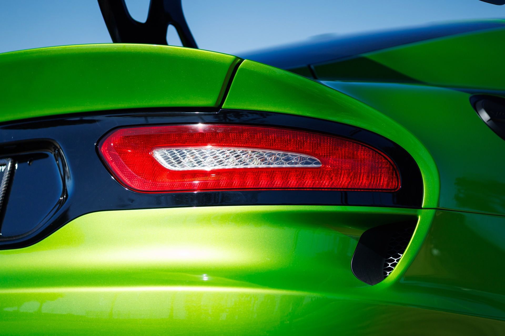 Used 2017 Dodge Viper GTC w/ ACR Package image 31