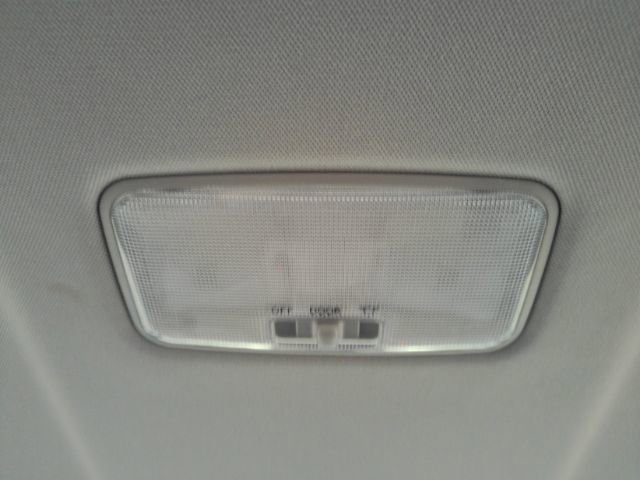 Used 2022 Toyota Camry SE image 30