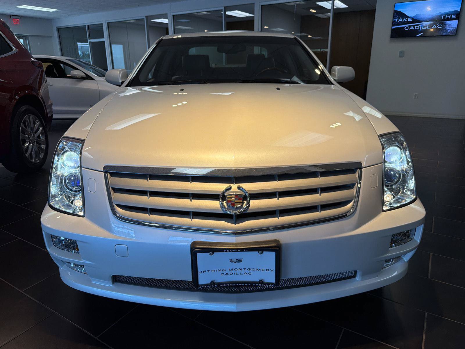 Used 2005 Cadillac STS V8 w/ Preferred Equipment Group AWD/4WD image 8