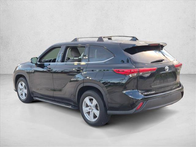 Certified 2021 Toyota Highlander LE FWD image 7