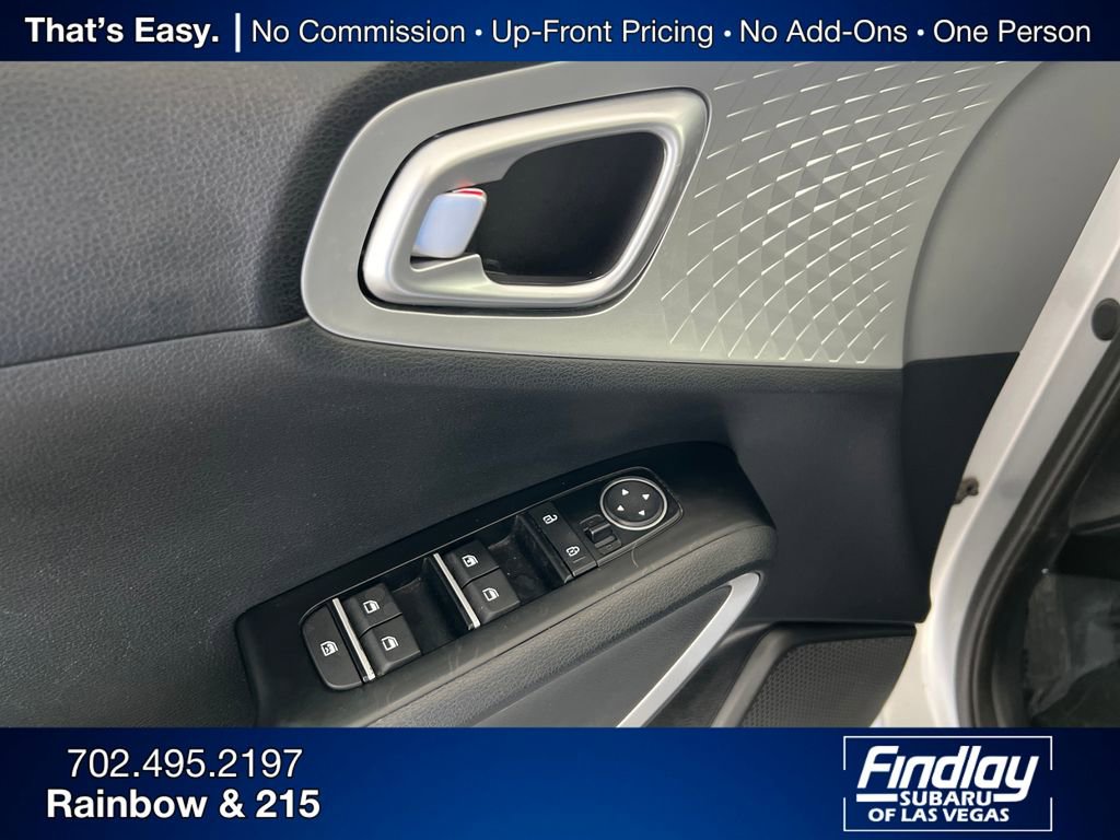 Used 2020 Kia Soul LX image 14