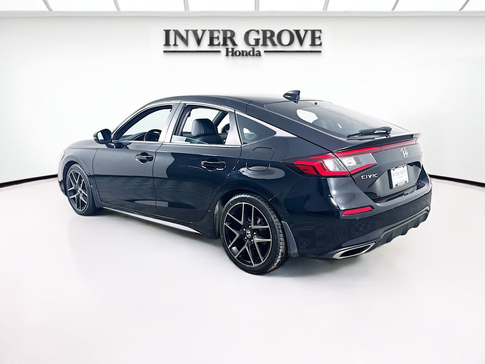 Used 2023 Honda Civic Sport Touring image 7