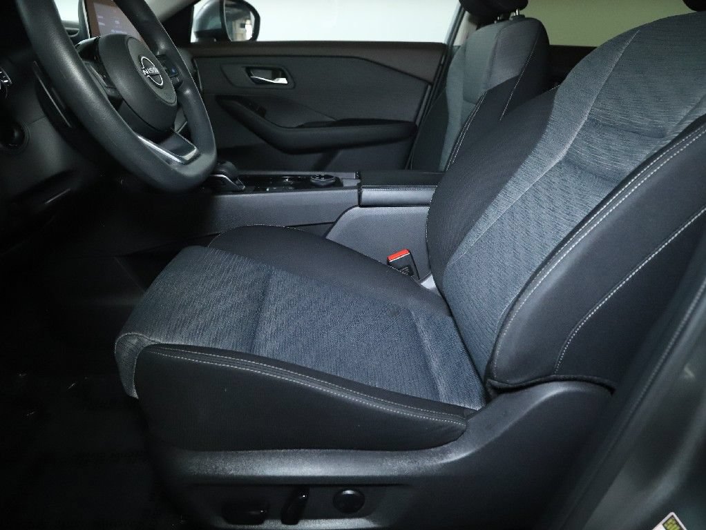 Used 2023 Nissan Rogue SV AWD/4WD image 18
