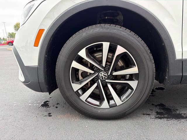 Used 2023 Volkswagen Tiguan S AWD/4WD image 10