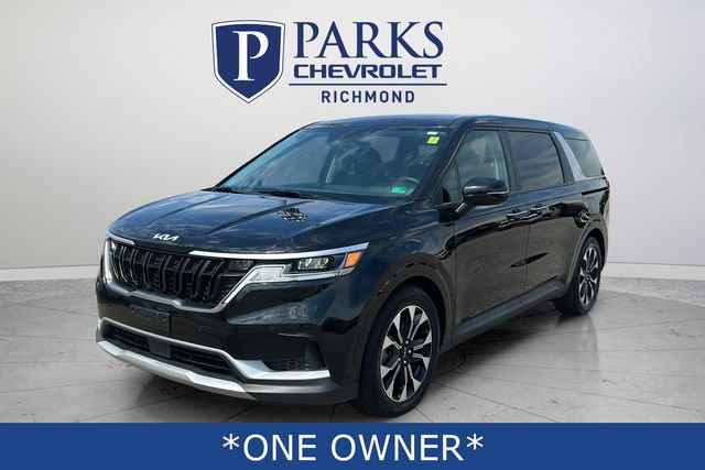 Used 2024 Kia Carnival EX FWD image 3