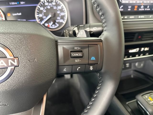 Certified 2025 Nissan Rogue SV image 16