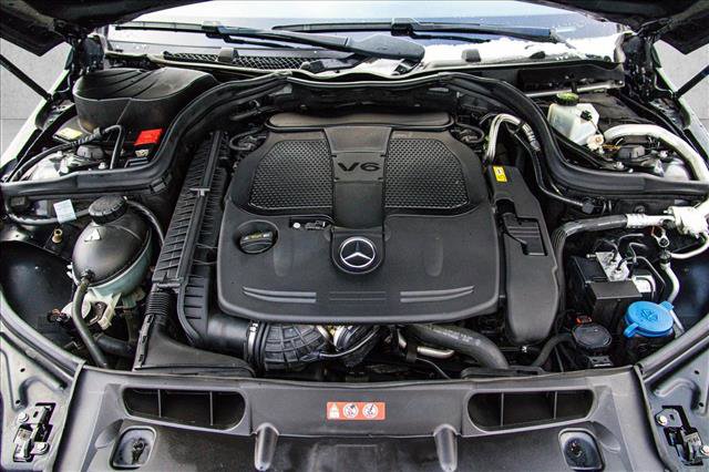 Used 2014 Mercedes-Benz C 300 Sport image 25