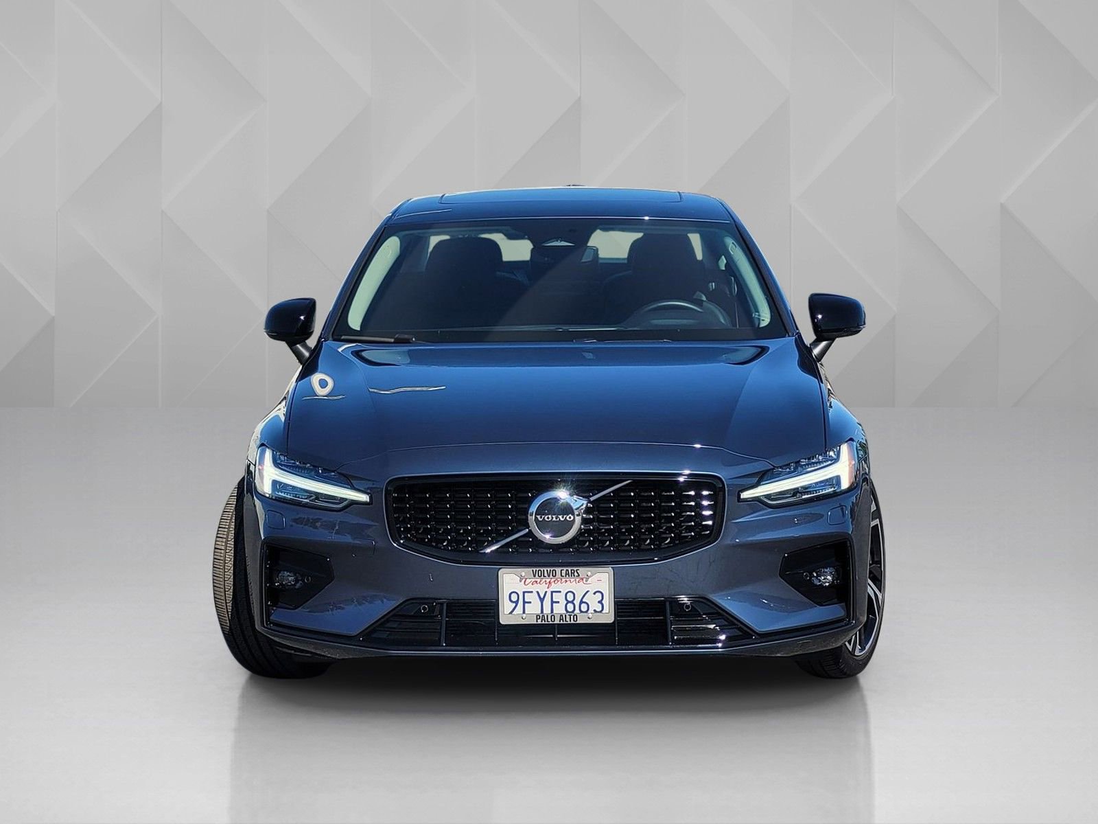 Certified 2023 Volvo S60 B5 Core w/ Climate Package image 2