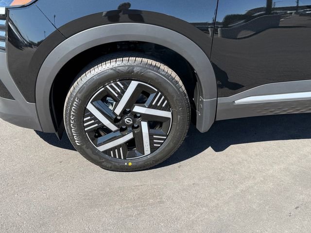 New 2026 Nissan Kicks SV w/ Cold Weather Package FWD image 27