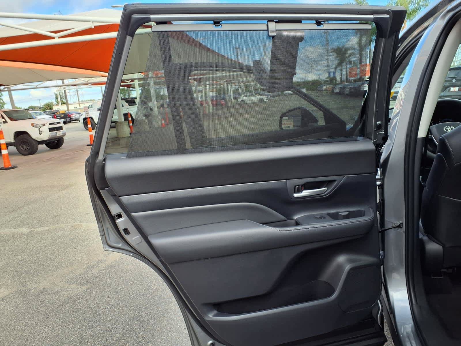 Certified 2026 Toyota Grand Highlander AWD image 11