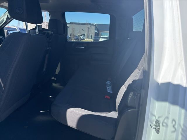 Used 2019 Chevrolet Silverado 1500 Custom Trail Boss w/ Custom Convenience Package image 17