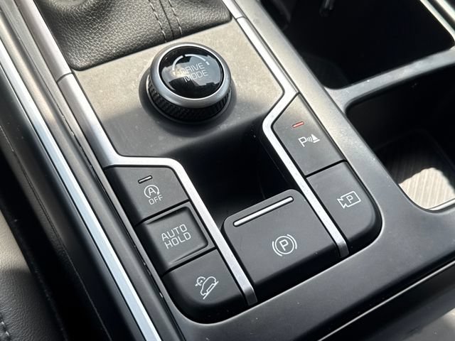 Used 2025 Kia Sorento S FWD image 26