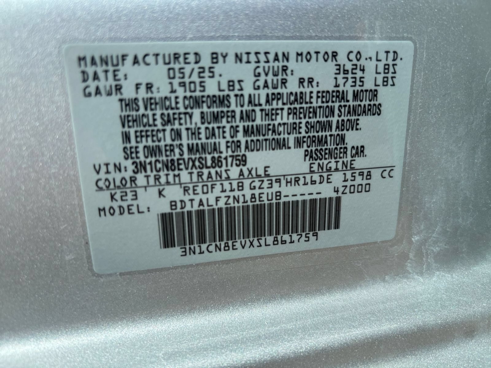Used 2025 Nissan Versa SV FWD image 26