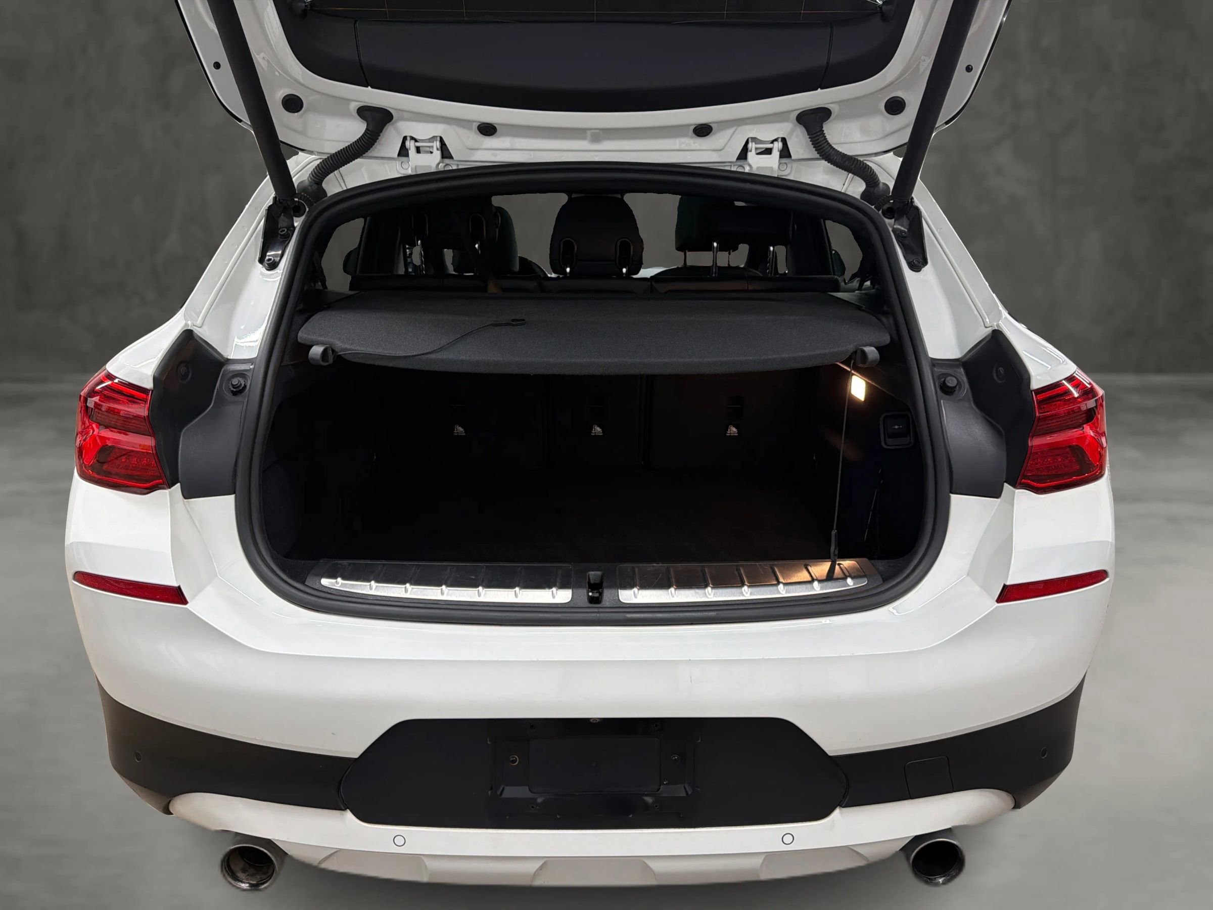 Used 2020 BMW X2 sDrive28i w/ Premium Package image 12