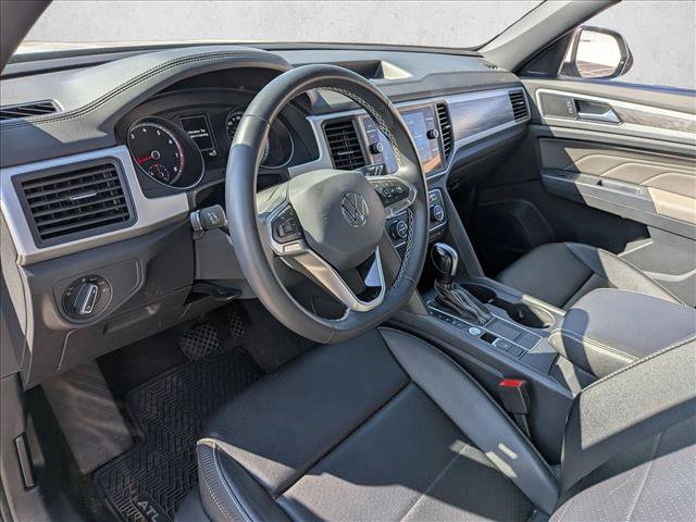 Used 2021 Volkswagen Atlas Cross Sport SE FWD image 9