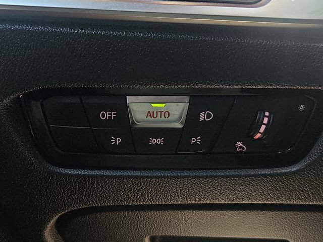 Used 2019 BMW 330i xDrive Sedan AWD/4WD image 26